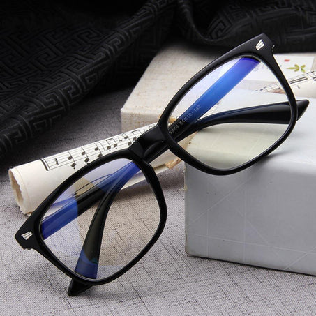 Unisex Anti Blue Light and Anti UV4000 Glasses (Non Prescription)